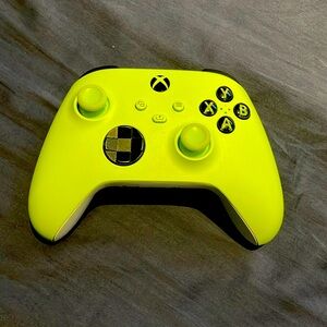 Xbox controller green